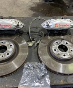 VF SSV Redline Holden Commodore front Brembo Brakes