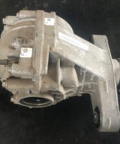 VE VF HSV SSV SS Holden Commodore V8 Manual 370 LSD diff centre.