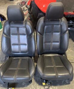 VF SSV Holden Commodore sedan Black leather front seats