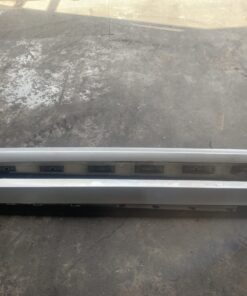 2015 VF HSV Clubsport side skirts