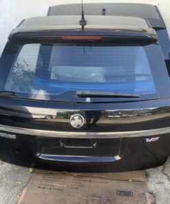 2017 VF 2 SSV Redline Holden Commodore Sportswagon tailgate